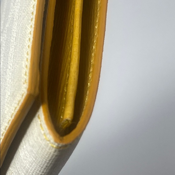 Fendi Zucca Wallet - Picture 14 of 17